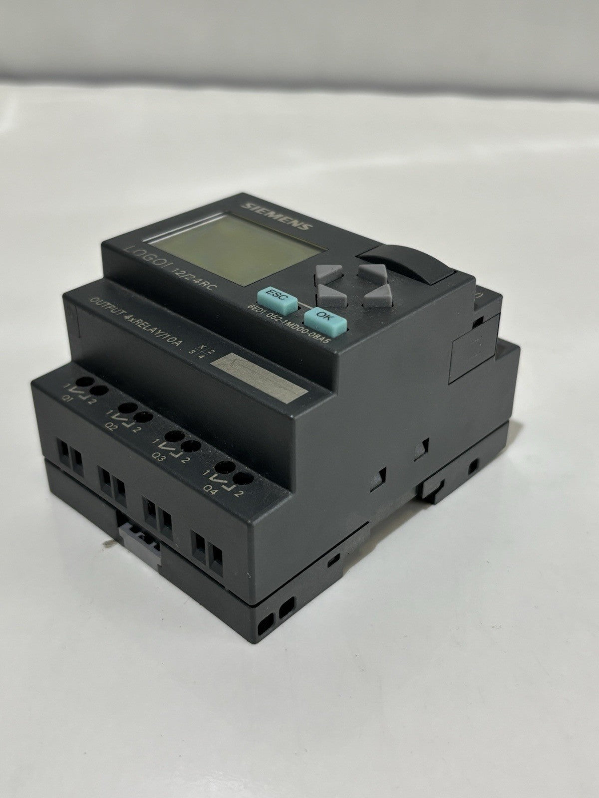 Siemens 6ED1 052-1 MD00-0BA5 LOGO! 12/24RC E-Stand: 01