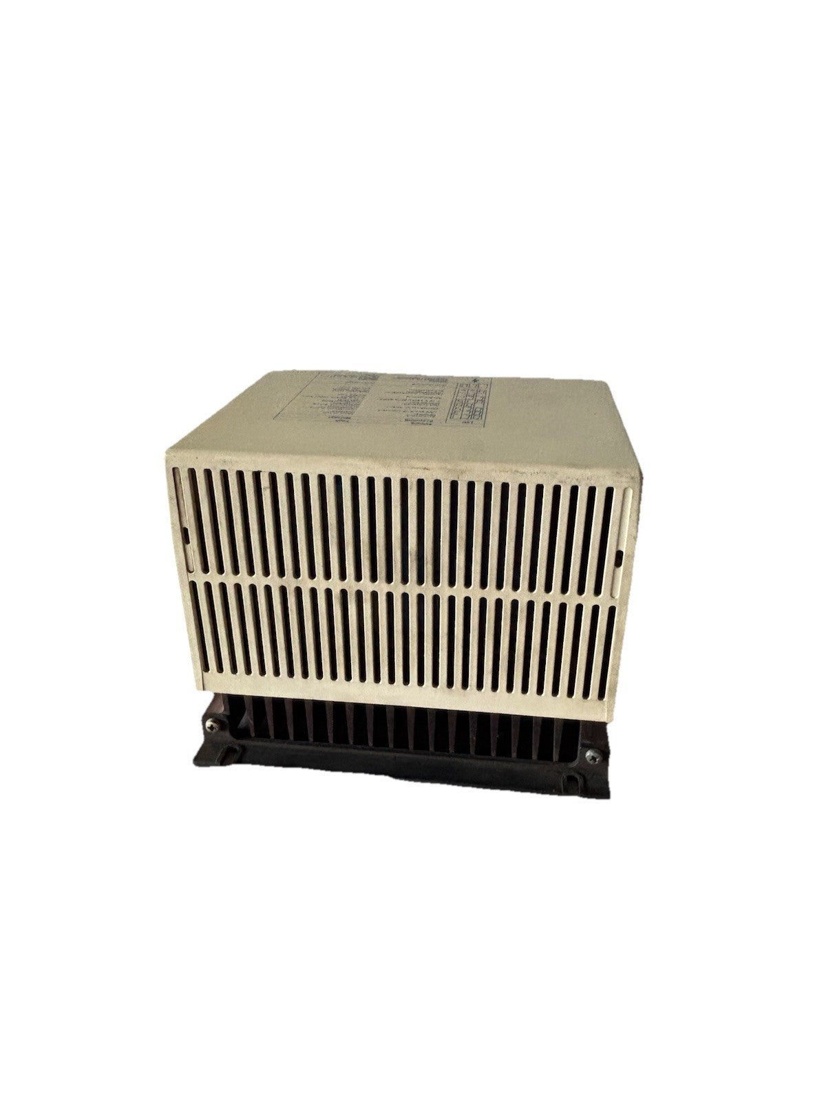 LENZE 8100 8106_E.3C.11 Frequenzumrichter Inverter 220/240V 17A