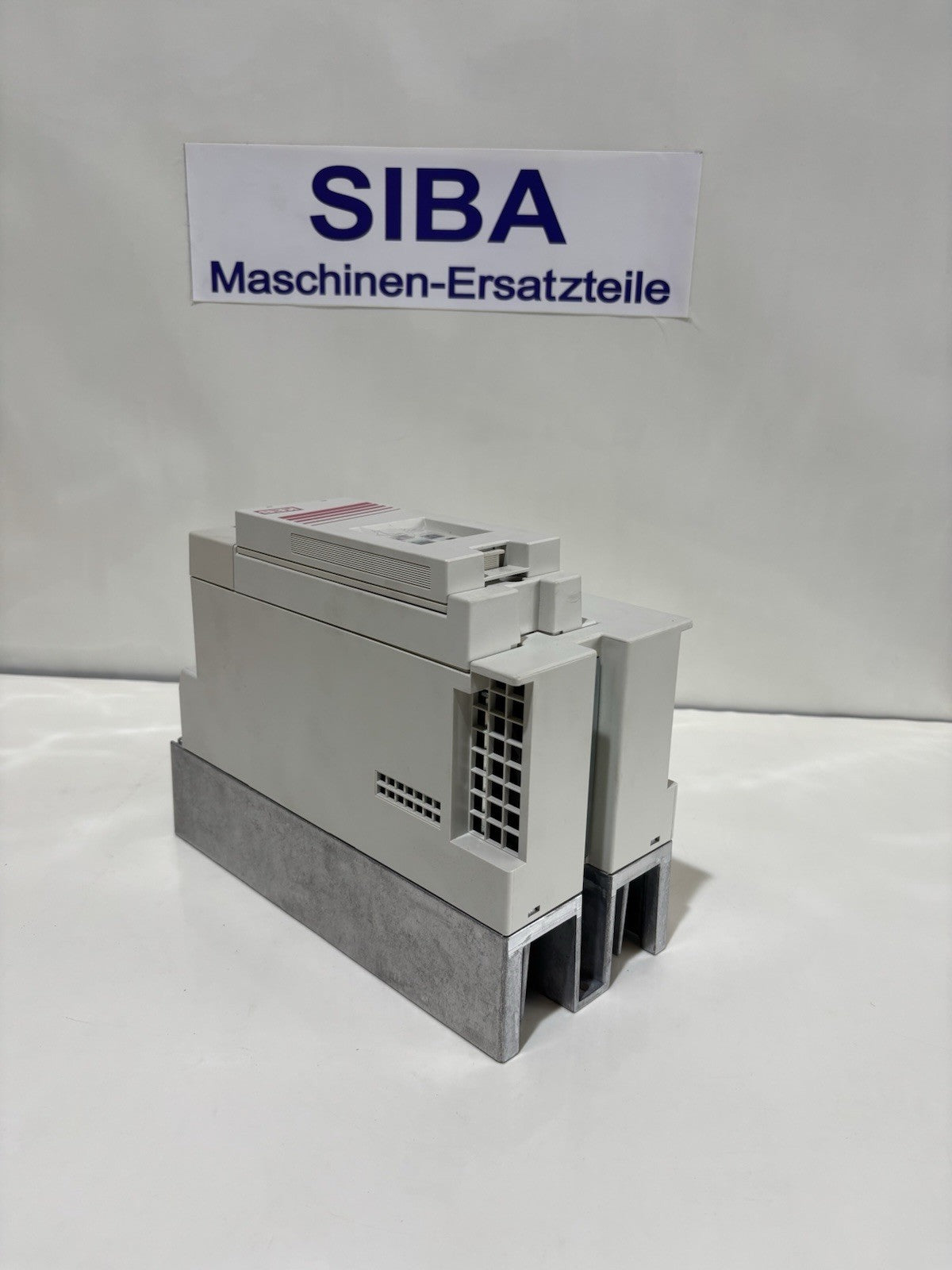 KEB 14F5C1E-3A0A Combivert Frequenzumrichter