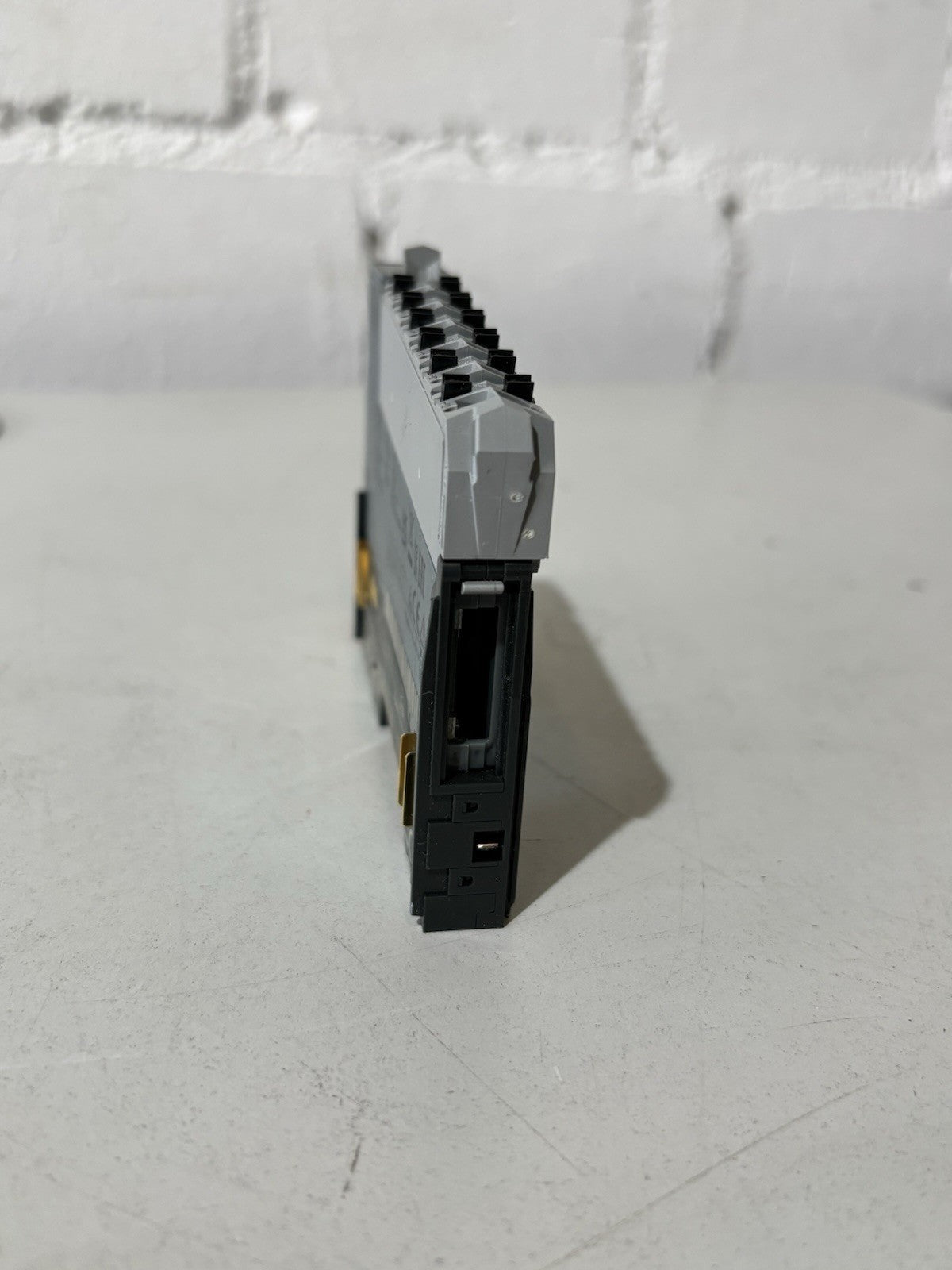 B&R X20 DI 9371 + Trägermodul X20 BM11 REV. G0 3 pieces