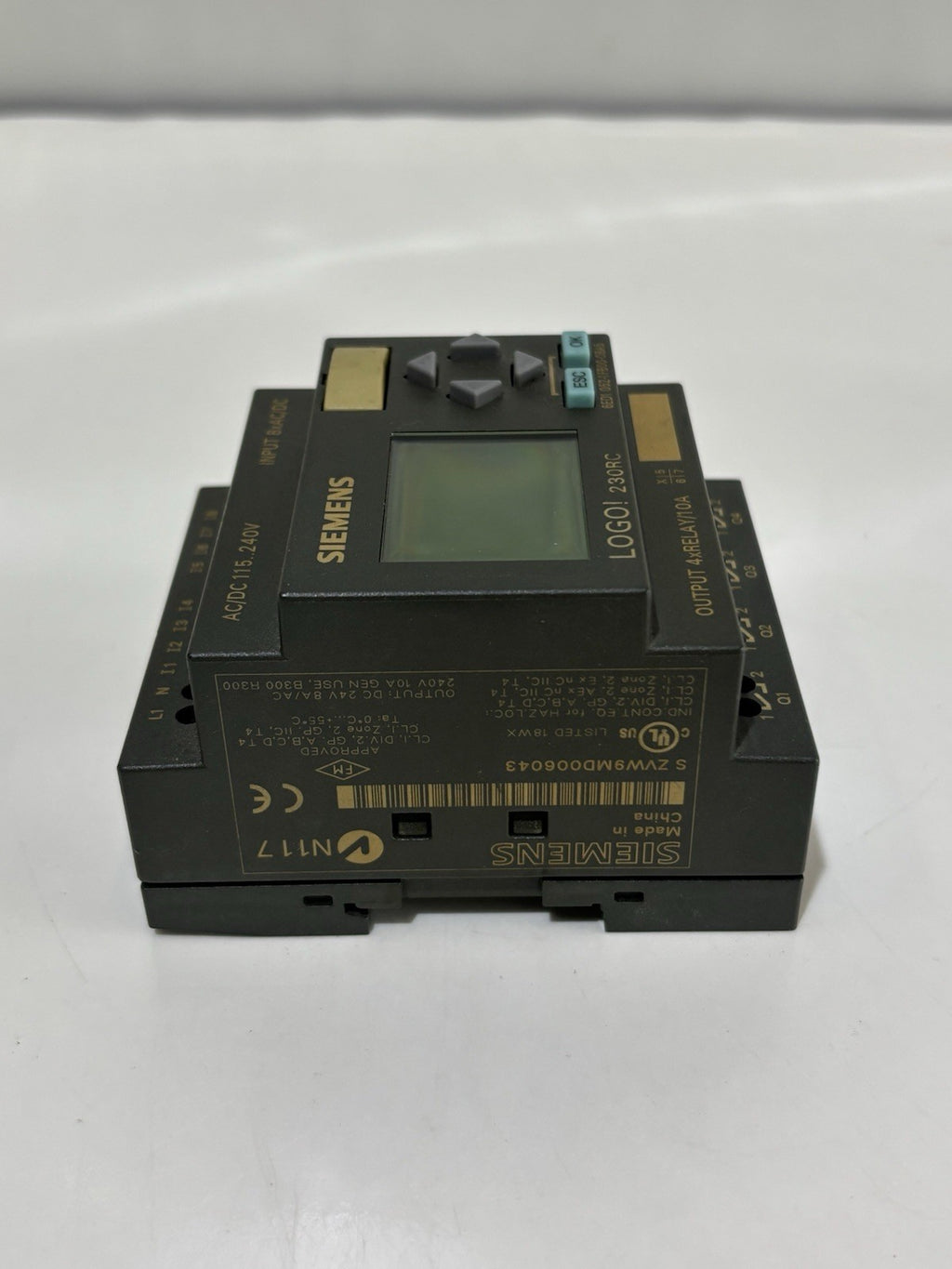 Siemens 6ED1 052-1 FB00-0BA5 LOGO! 230 RC E-Stand: 04