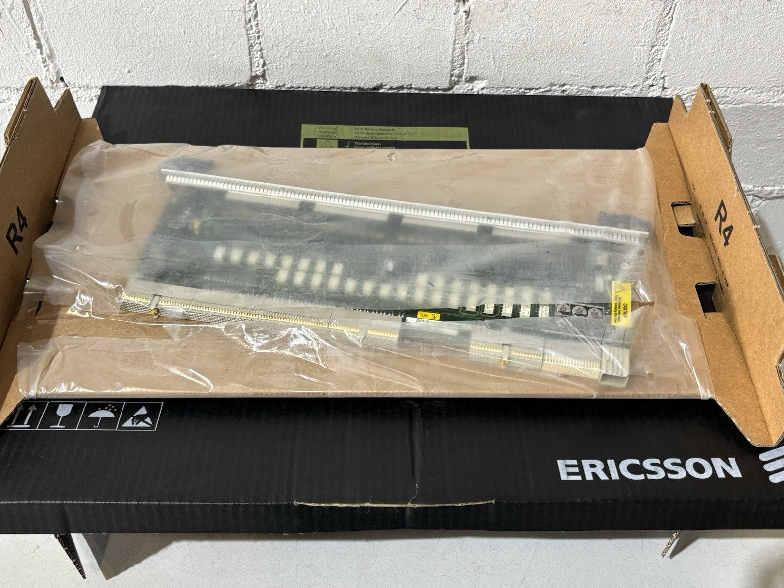 Ericsson Fast-E10/100M TRIB 16P el. LT