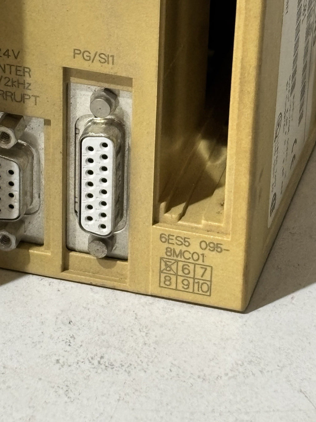 Siemens Simatic S5 6ES5 095-8MC01 S5-95U E-Stand: 05