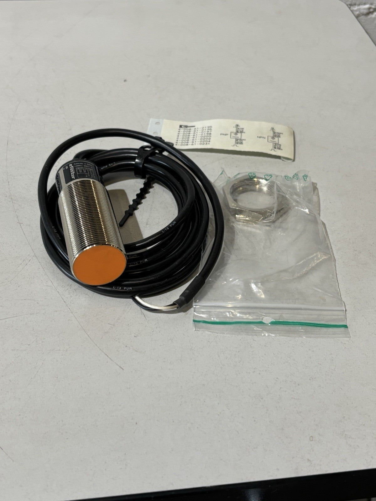 IFM II5489 IIA2010-FRKG Sensor
