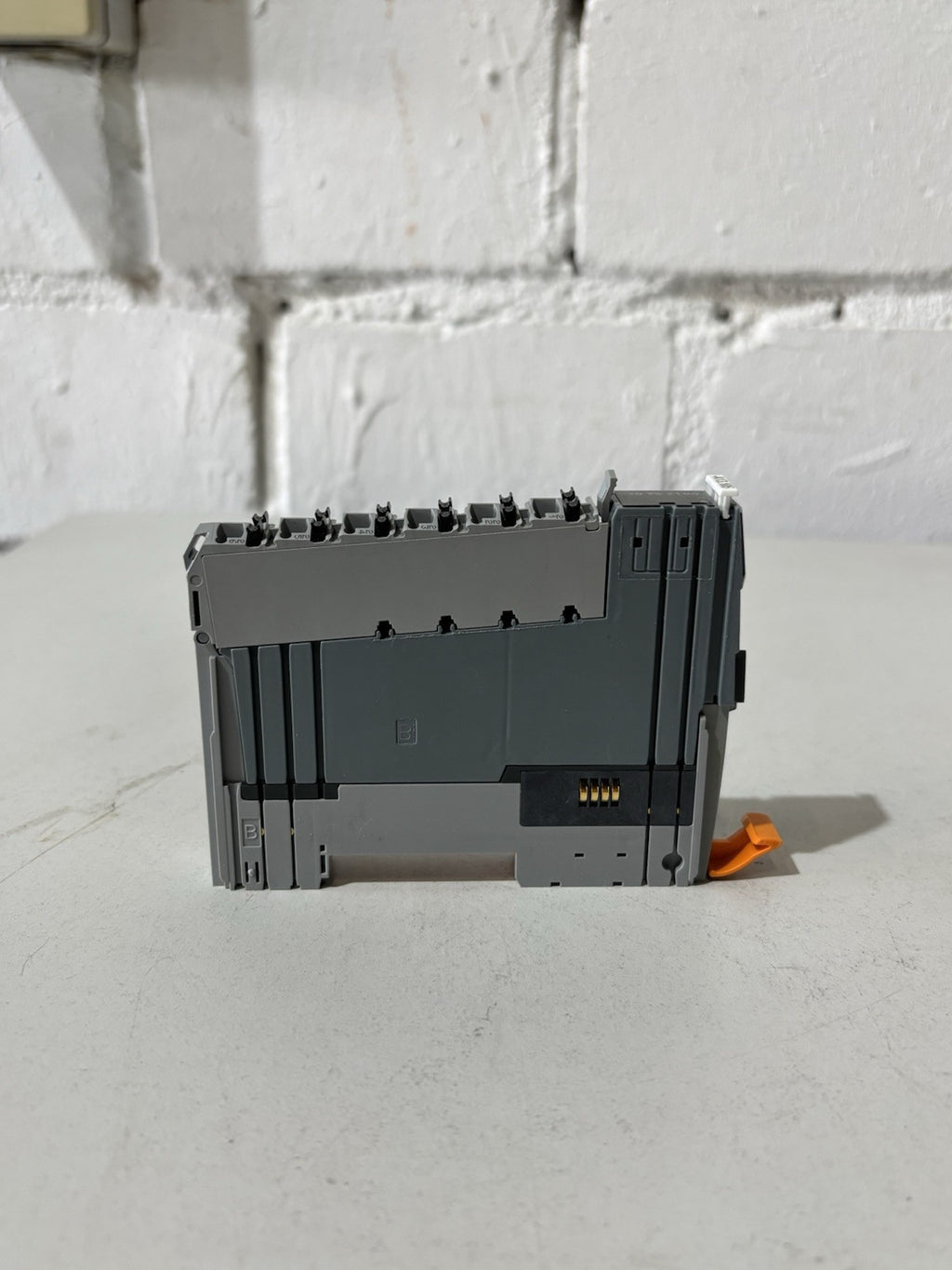 B&R X20 PS 2100 + Trägermodul X20 BM11 REV.H0 3pieces