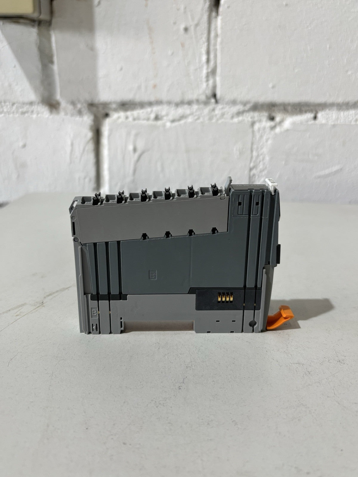 B&R X20 PS 2100 + Trägermodul X20 BM11 REV.H0 3pieces