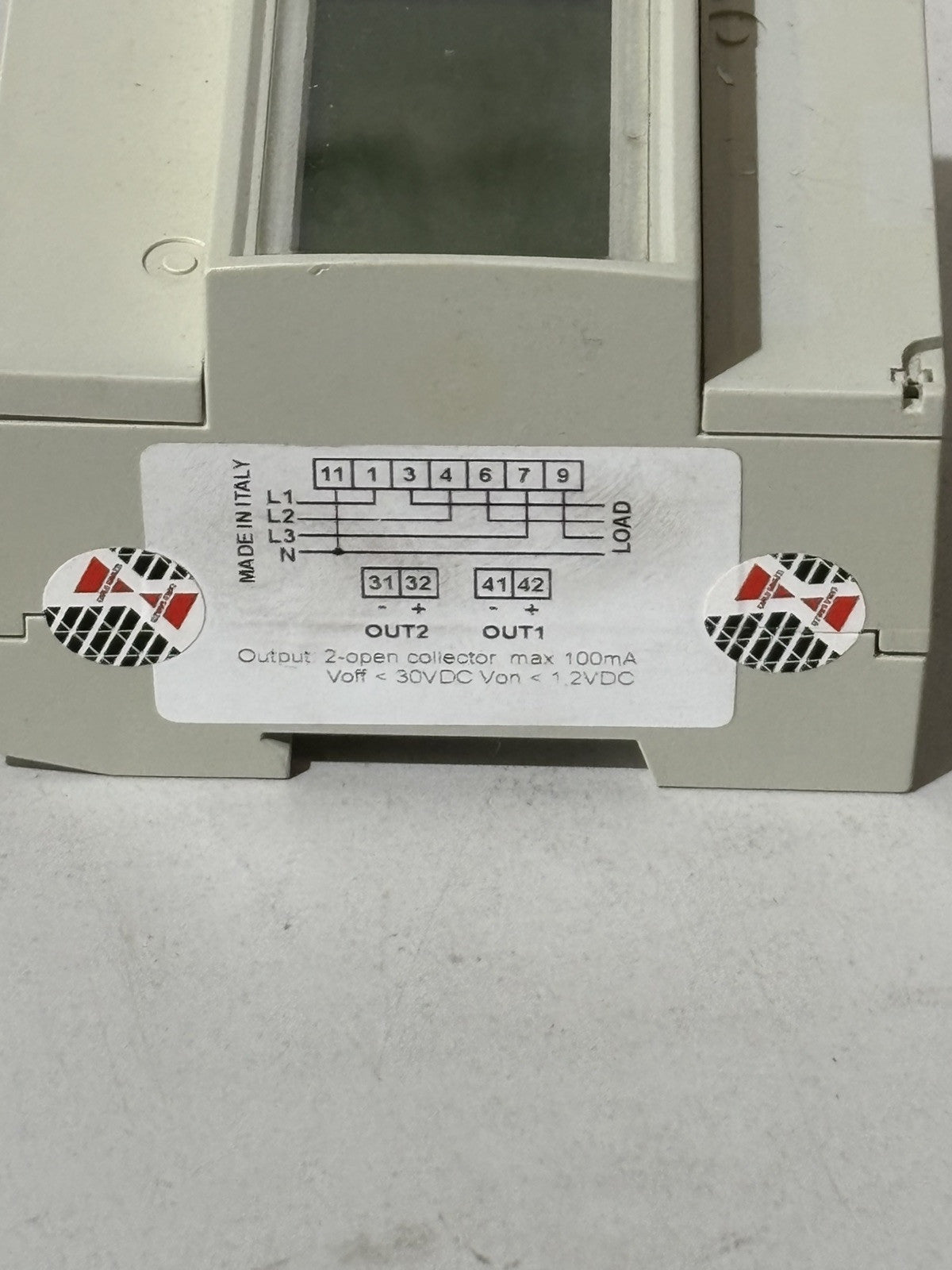 CARLO GAVAZZI EM24-DIN.AV9.3.X.P2.P/F