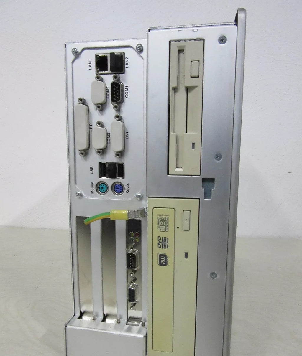 adstec DVG-OPC5315 090-AC AC.02 Input: 100-240VAC