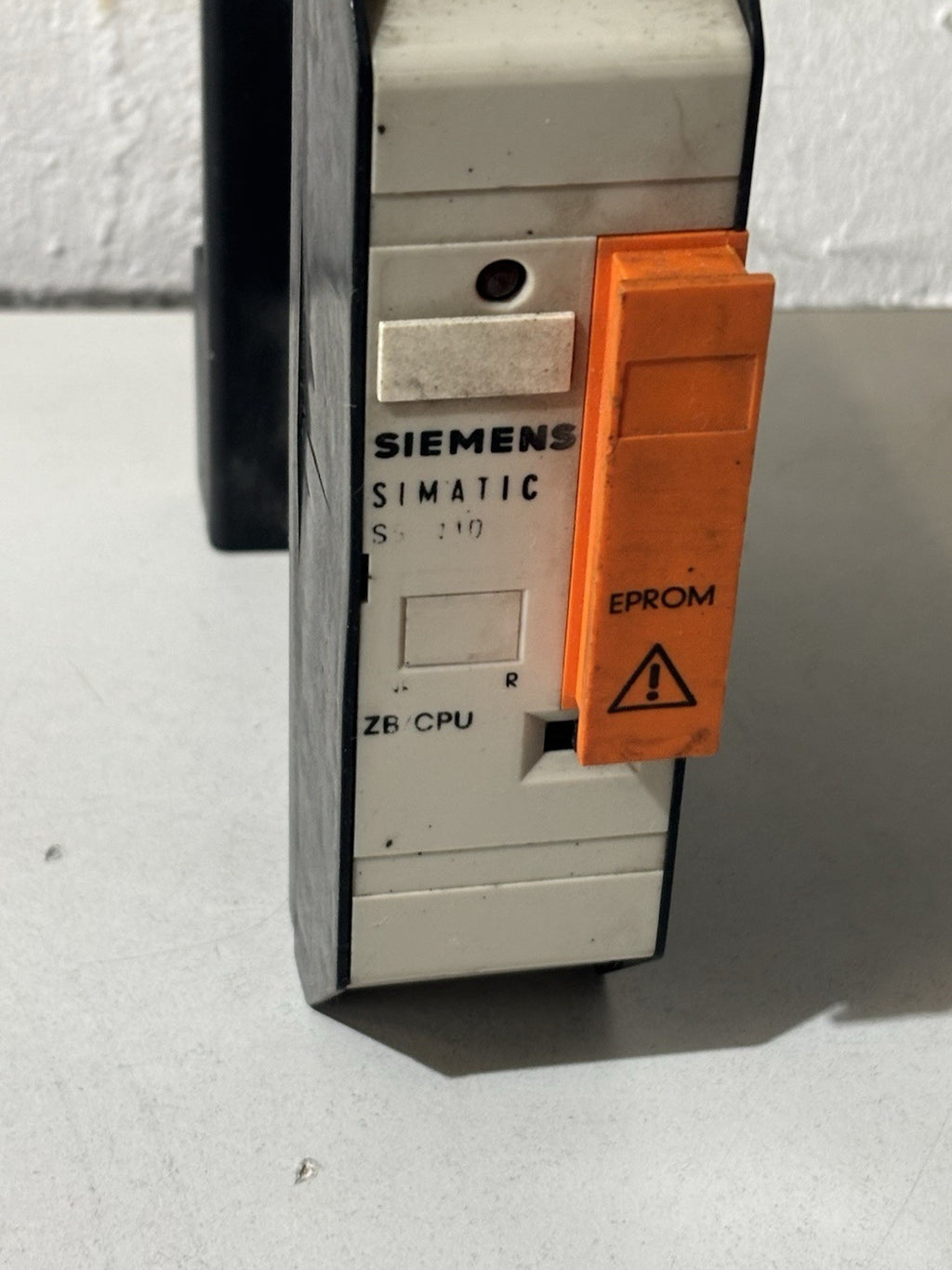 Siemens Simatic S5-110A 6ES5 900-7AC11