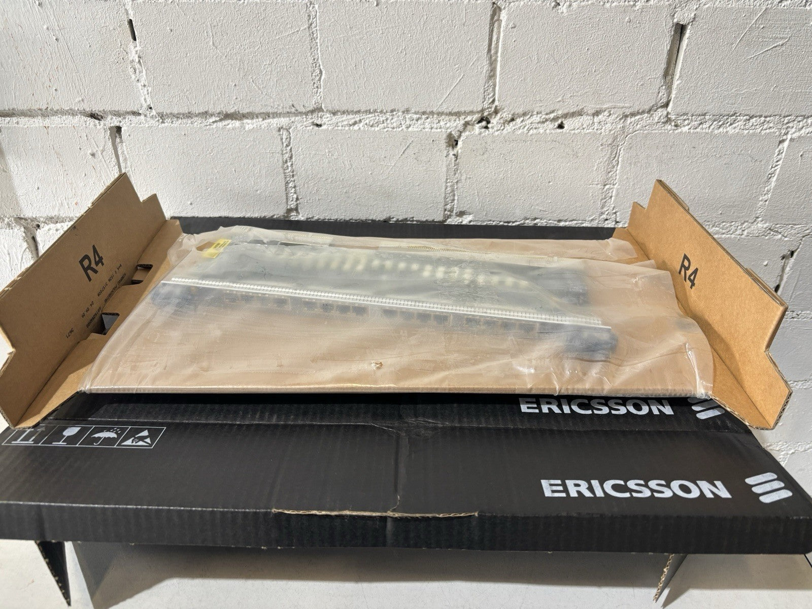 Ericsson Fast-E10/100M TRIB 16P el. LT