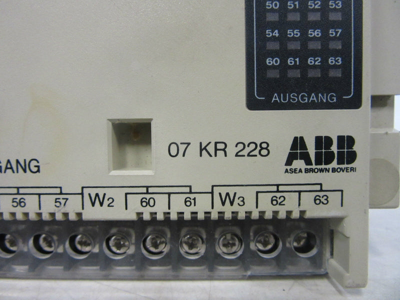 ABB Asea Brown Boveri 07 KR 228 GJV3 0724 01 R1