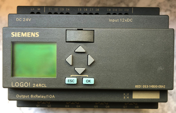 Siemens LOGO! 24 RCL 6ED1 053-1HB00-0BA2 Output 8xRelais