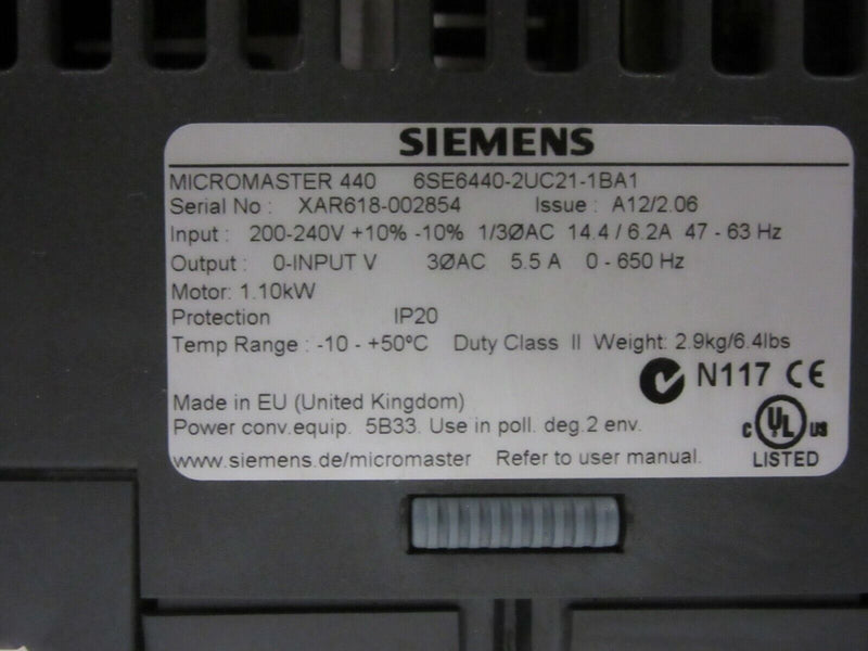 Siemens MICROMASTER 440 6SE6440-2UC21-1BA1  Bremswiederstand 6SE6400-4BC11-2BA0