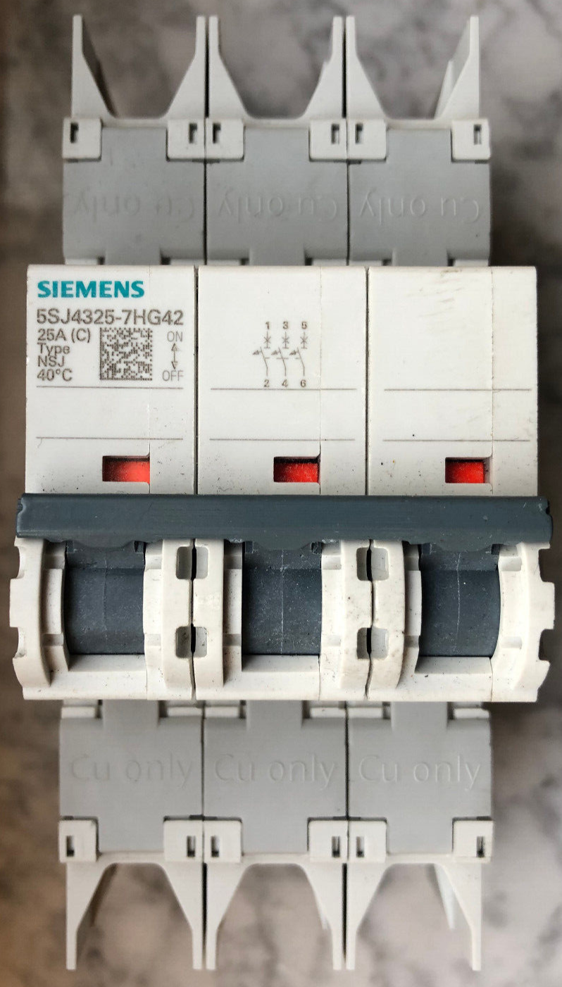 SIEMENS 5SJ4325-7HG42 (25A) LEITUNGSSCHUTZSCHALTER