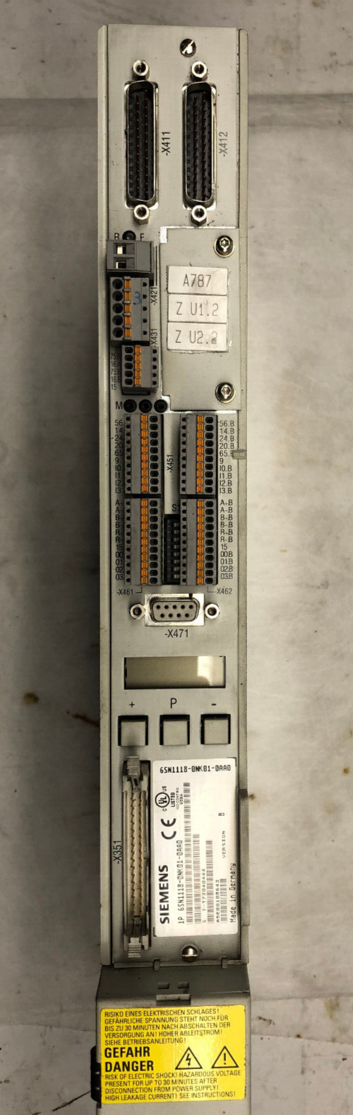 Siemens 6SN1118-0NK01-0AA0 Version B SIMODRIVE Steuergerät m. Simodrive LT-Modul