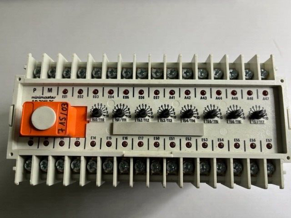Minimaster 3011.25  Time Delay Relay 8 Channel