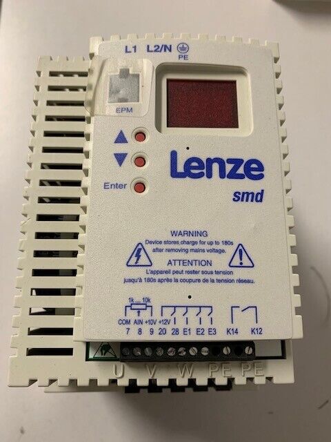 Lenze Type: ESMD222X2FSA 2,2KW
