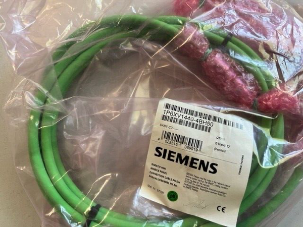 SIEMENS 1P6XV1440-4BH50 SIMATIC HMI CONNECTION CABLE 5m