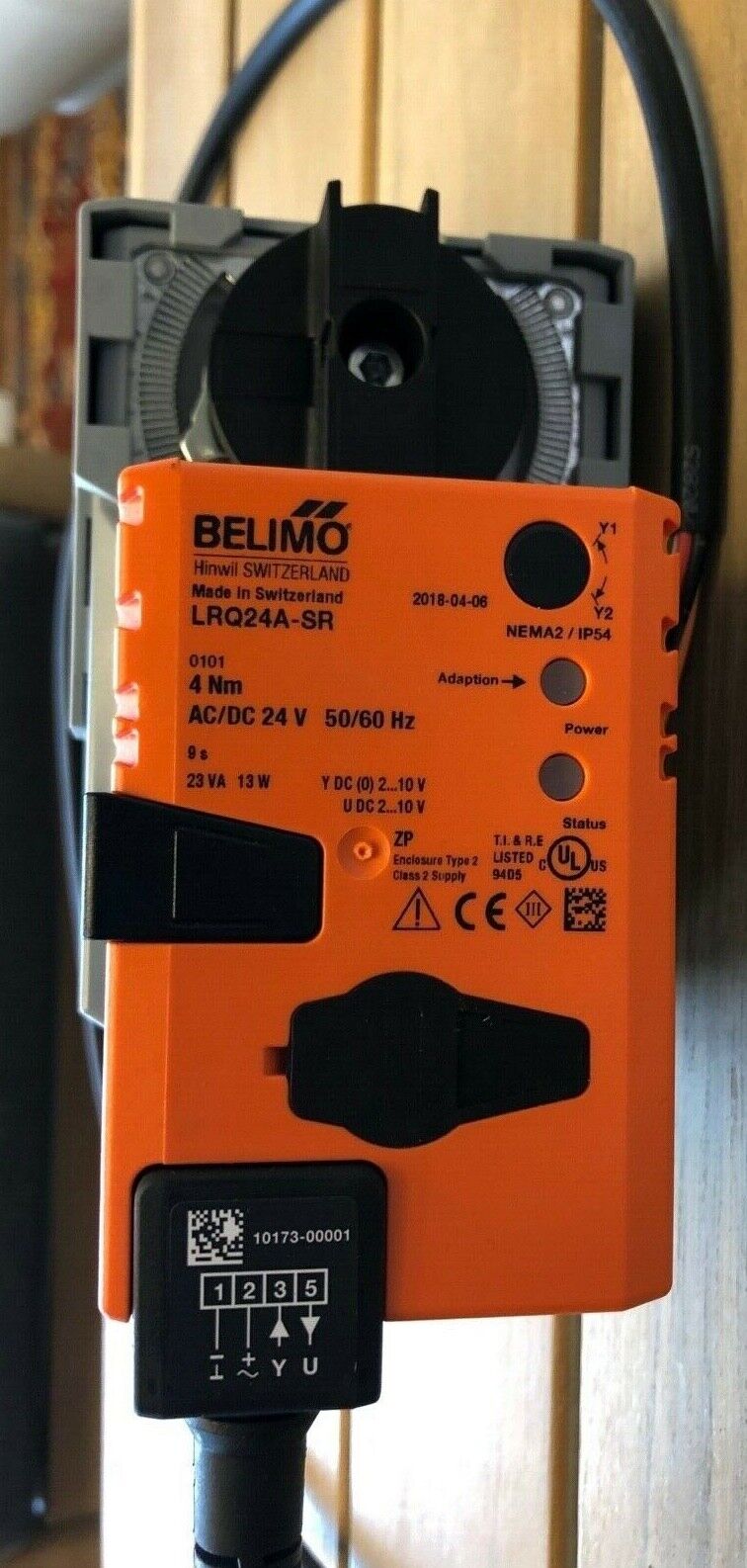 Belimo LRQ24A-SR Antrieb für Kugelhahn 4Nm AC DC 24V mit Anschluss 2015-1P6-S1