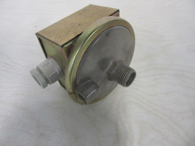 Dwyer Differenz-Druck Schalter Typ 1820-2 DWY 8889 15 (6) A 220 V