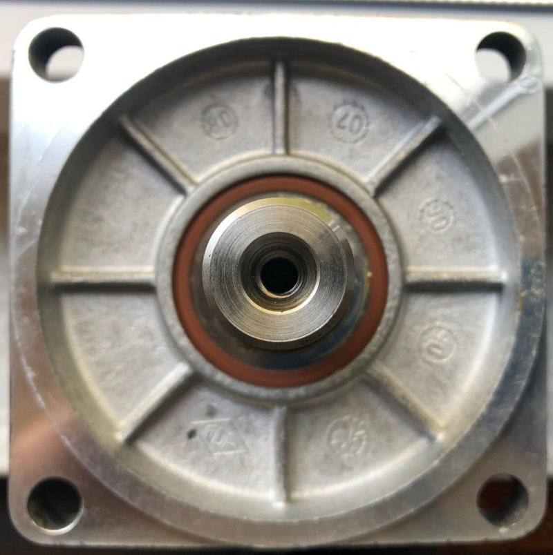 Rexroth R911298355 MSK050C-0600-NN-M1-UG1-NNNN 3-Phase Permanent Magnet Motor