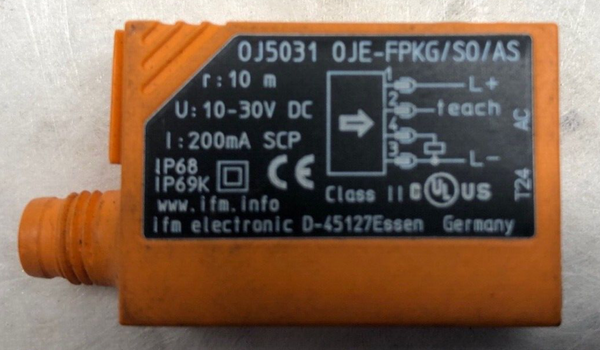IFM Electronic 0J5031 0JE-FPKG/S0/AS Reflexlichtschranke