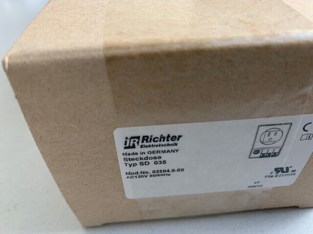 Richter Steckdose Type SD035-US  125V/6,3A  Grau Mod.No. 03504.0-00