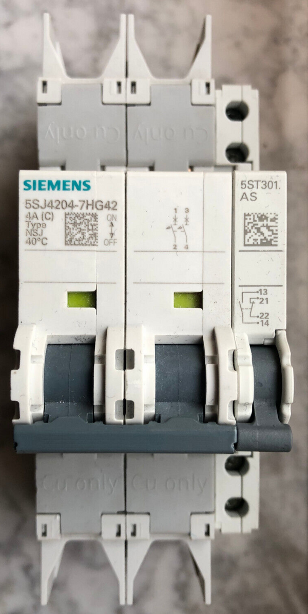 SIEMENS 5SJ4204-7HG42 (4A) LEITUNGSSCHUTZSCHALTER mit Hilfsschütz 5ST3010