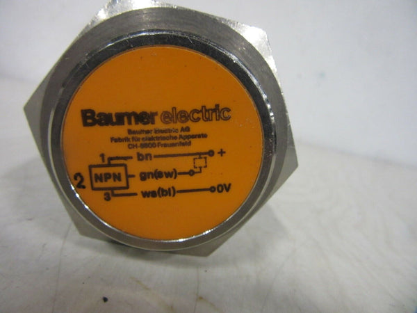 Baumer Electric IFR 40.26.15/AK40 Induktive Sensor