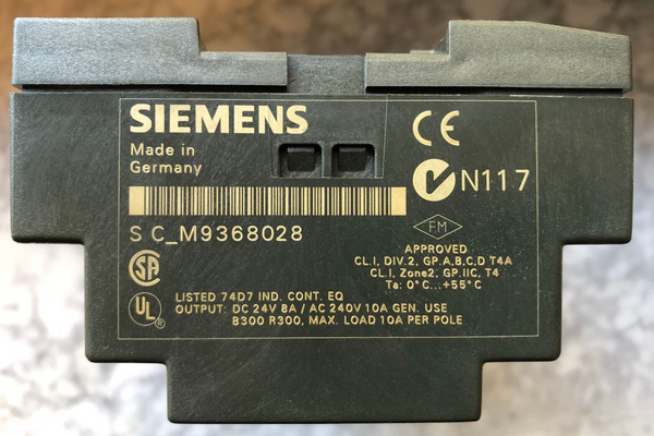 Siemens LOGO! 230 RCL 6ED1 053-1FB00-0BA2 Output 8xRelais