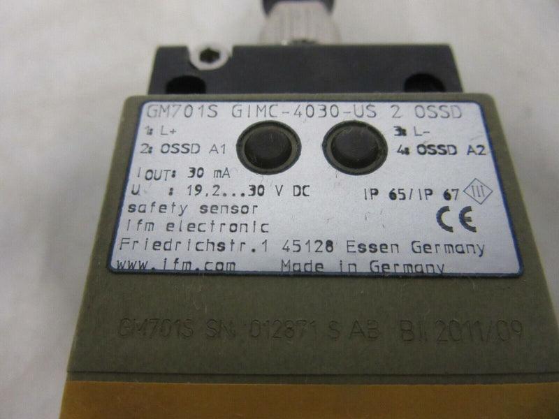IFM GM701S GIMC-4030-US safety sensor OSSD Sensor